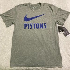 Nike Dri-Fit NBA Pistons T-shirt M NWT
